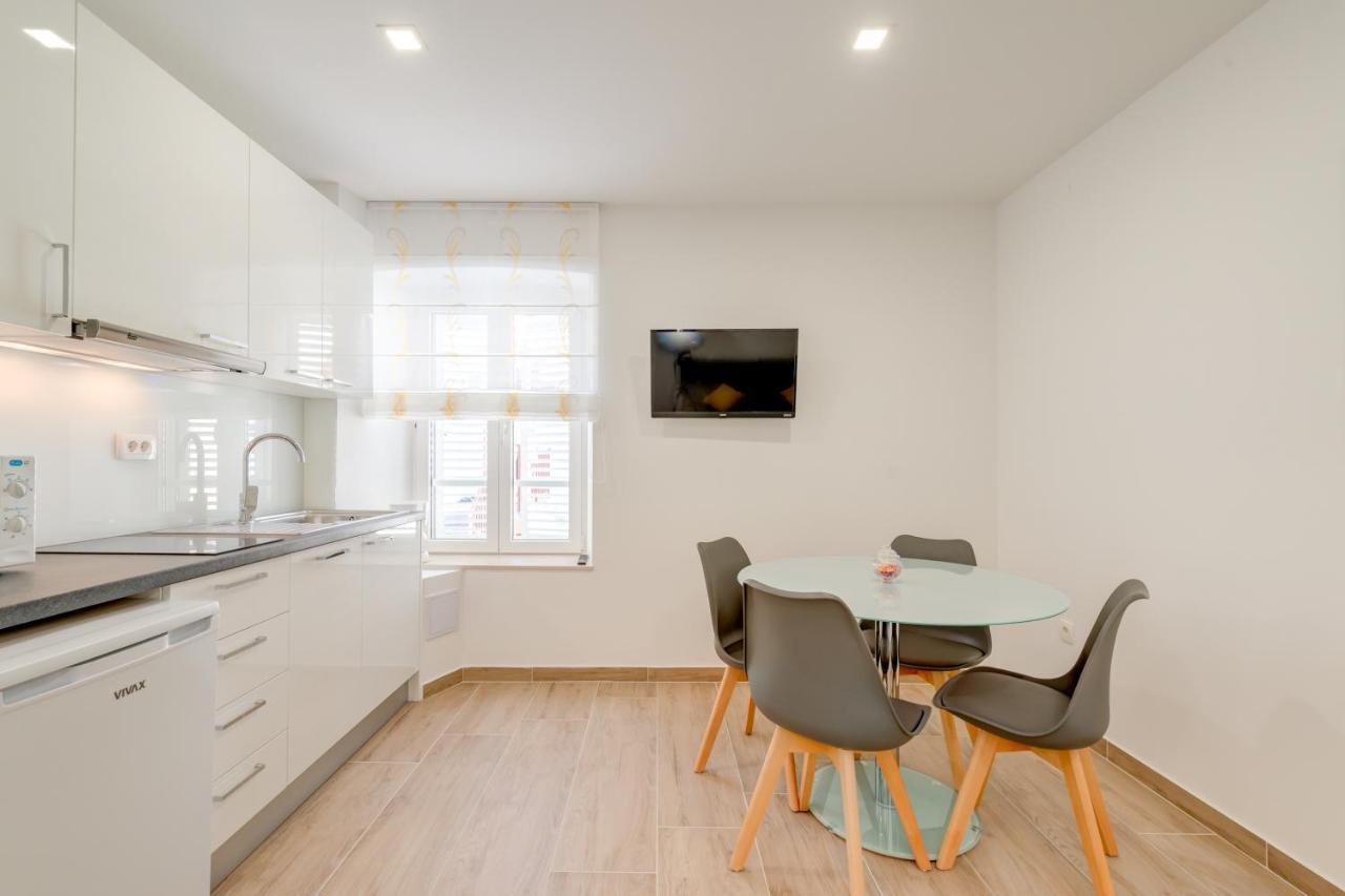 Apartments Villa Tudor 1 Хвар Екстер'єр фото